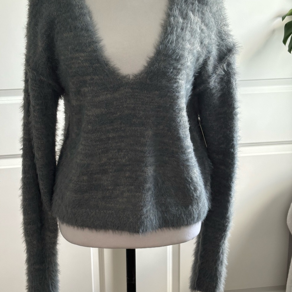 Free People Blue-Grey Angora Fuzzy V-Neck Sweater new with tags